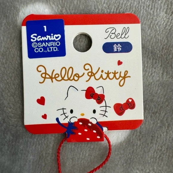 Hello Kitty Keychain - Picture 4 of 7
